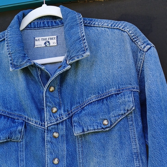 We The Free Denim Jumpsuit NWT Size XS Jeans Townes Coverall - Picture 5 of 16